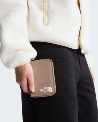 The North Face - Πορτοφόλι Base Camp Voyager Wallet Garnet/Timeless Taupe