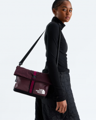 The North Face - Base Camp Shoulder Bag Deep Burgundy/Tnf Black