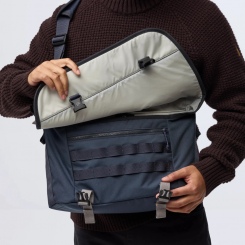 Fjallraven - Vardag Shoulder Bag 12 Coal Black